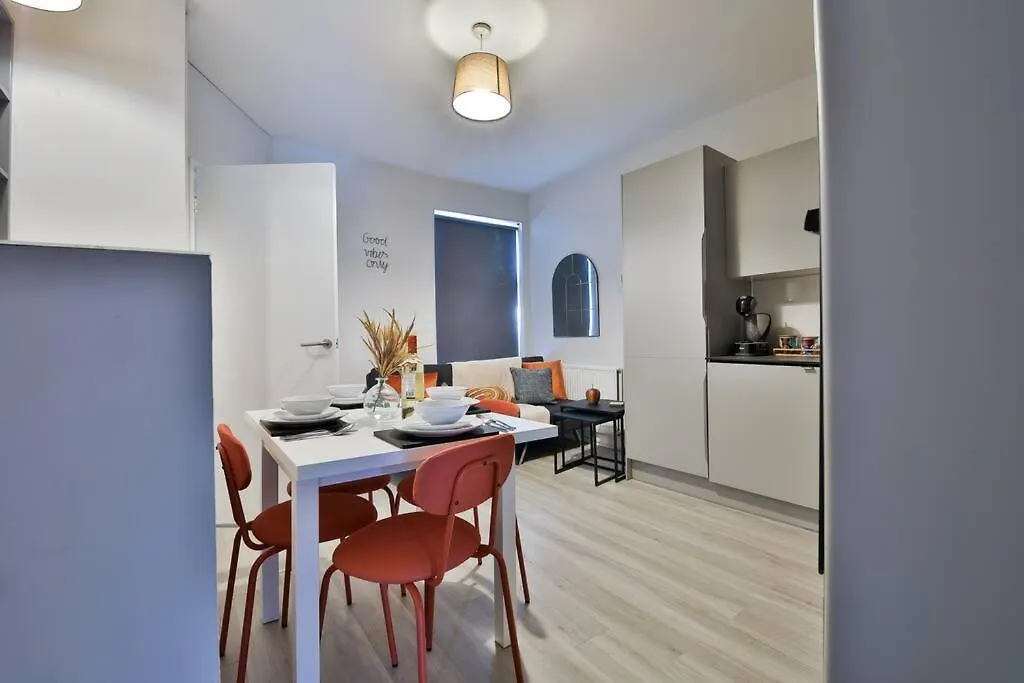 Stayright 2 Bedroom City Stays- Vibrant Area Near Centre Cardiff United Kingdom