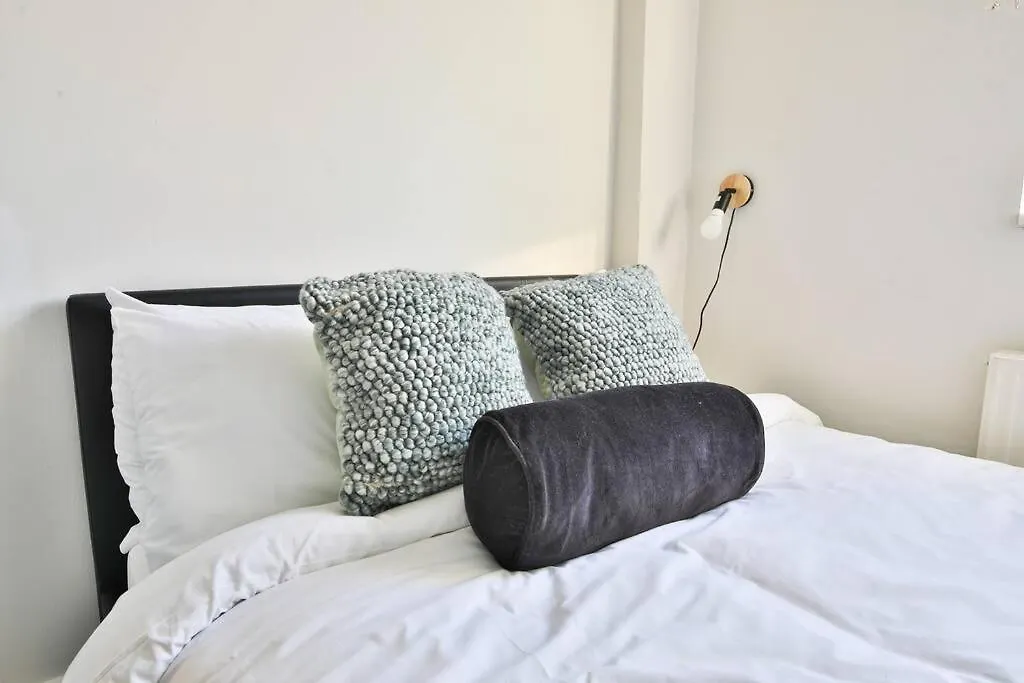 Stayright 2 Bedroom City Stays- Vibrant Area Near Centre Cardiff